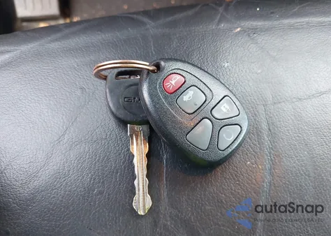 2015 GMC Acadia Denali z USA, uszkodzony, nr VIN 1GKKRTKD1FJ321875